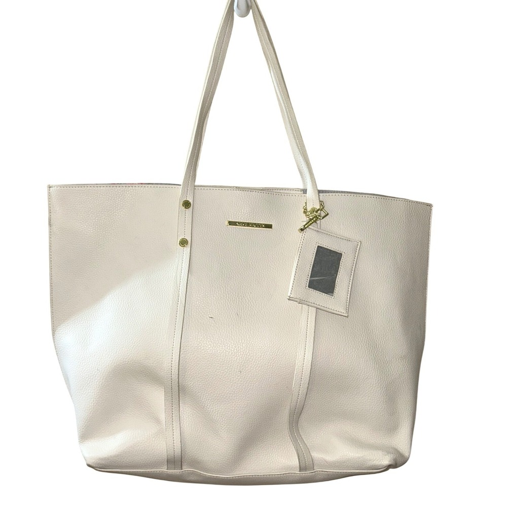 Steve Madden Off White Pebbled Leather Tote Bag Floral Lining with‎ Card Holder